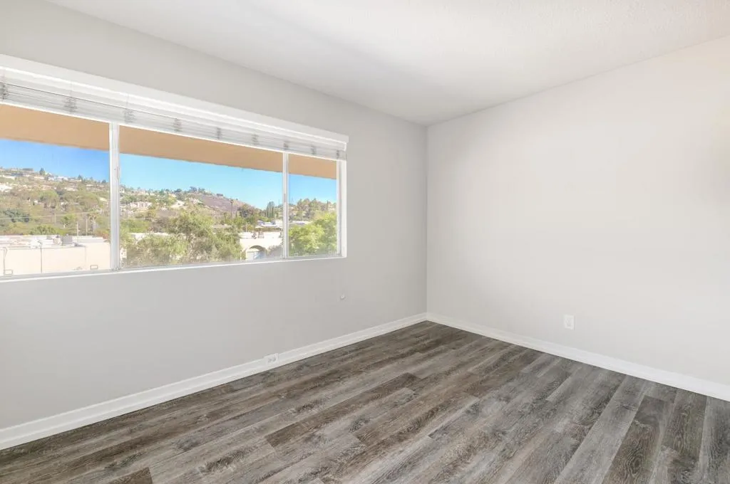 6775 Alvarado Rd 21, San Diego, California 92120 home-pic-16