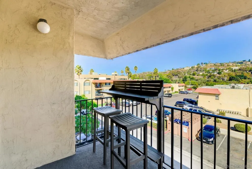 6775 Alvarado Rd 21, San Diego, California 92120 home-pic-19