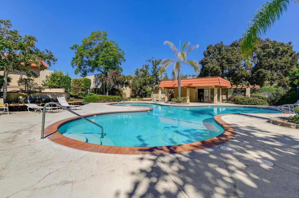 6775 Alvarado Rd 21, San Diego, California 92120 home-pic-23