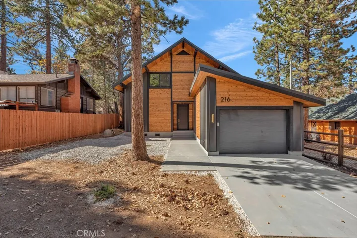 216 Leonard Lane, Big Bear, California 92386