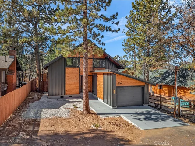 216 Leonard Lane, Big Bear, California 92386