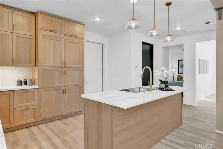 216 Leonard Lane, Big Bear, California 92386