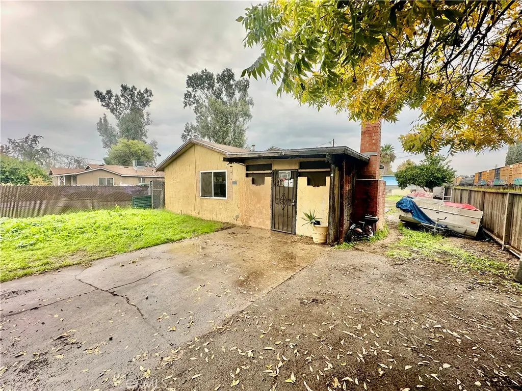 304 N Channing, Fresno, California 93706 home-pic-3