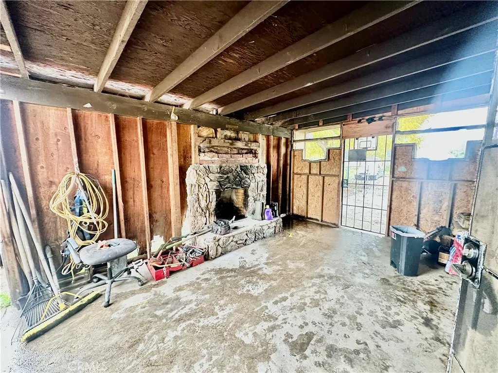 304 N Channing, Fresno, California 93706 home-pic-15