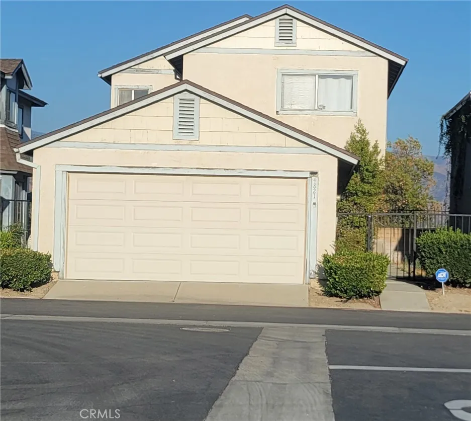 4821 Village Green, San Bernardino, California 92407 home-pic-0