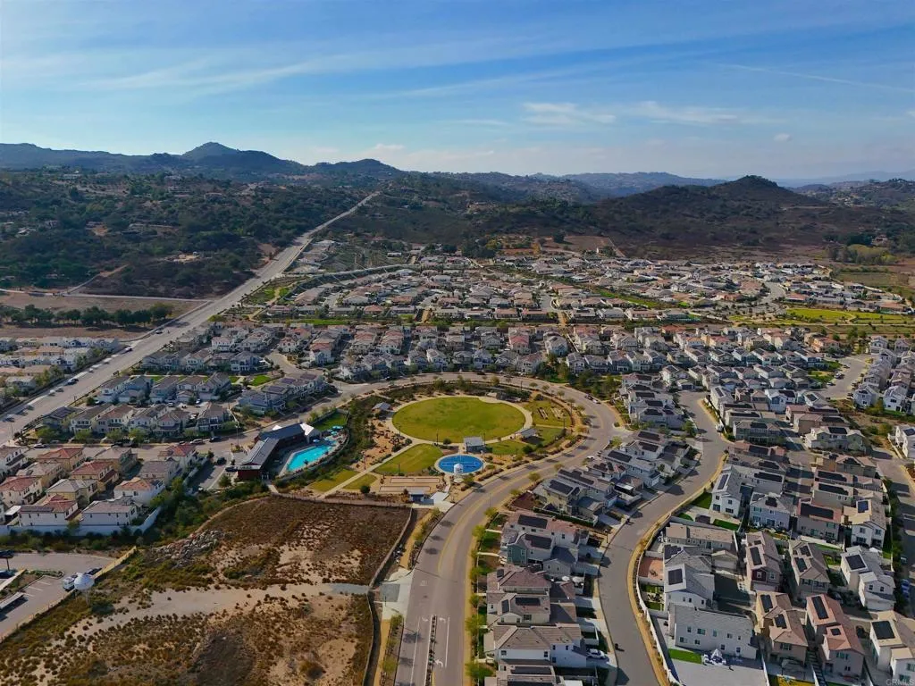27608 Konyn Court, Valley Center, California 92082 home-pic-34