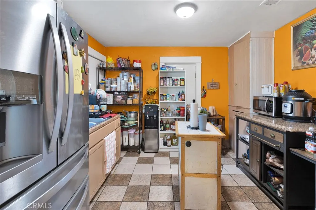 1132 Calhoun Street, Redlands, California 92374 home-pic-10