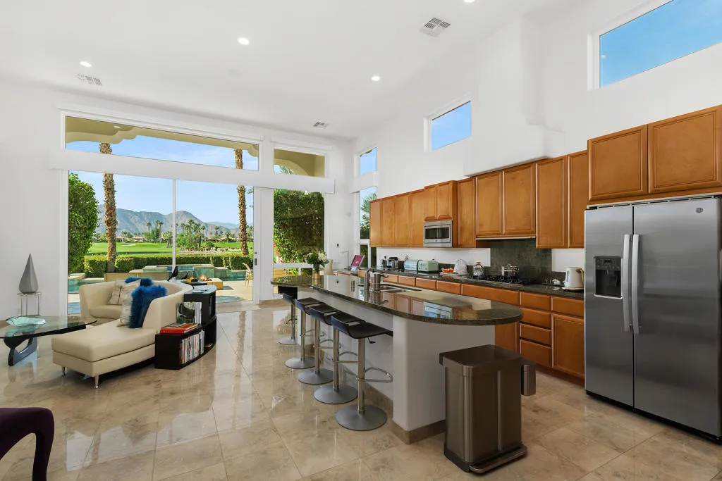 79950 E Mission Drive E, La Quinta, California 92253 home-pic-12