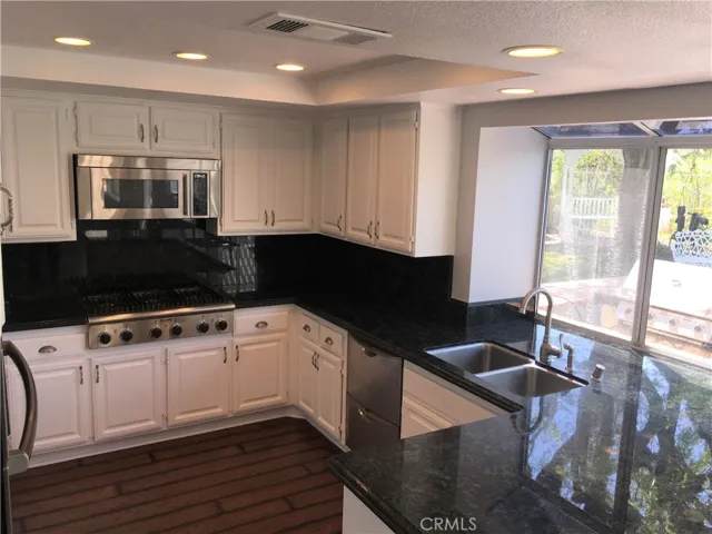 Pic from prior rental