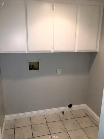 Pic from prior rental