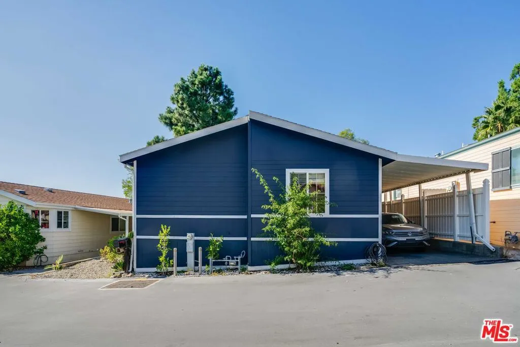 1169 Aztec, Topanga, California 90290 home-pic-27