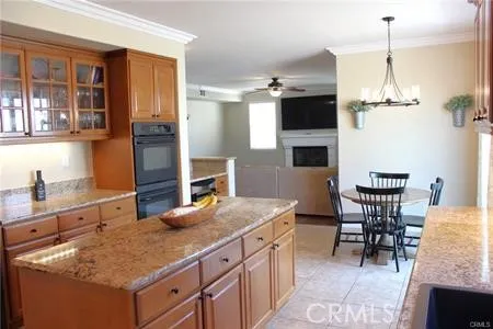 45344 Saint Tisbury Street, Temecula, California 92592 home-pic-7