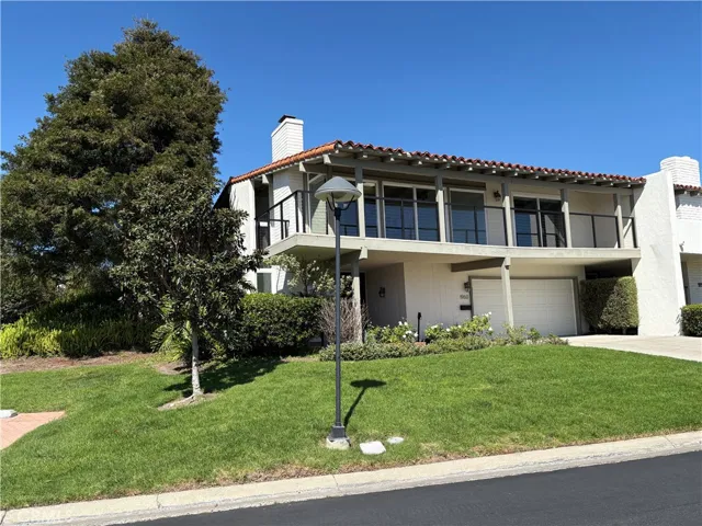 1960 Vista Caudal, Newport Beach, California 92660