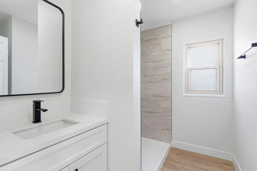 82624 Kenner Avenue, Indio, California 92201 home-pic-16