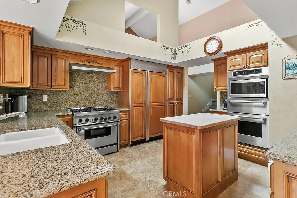 18811 Ridgeview, Villa Park, California 92861 home-pic-22