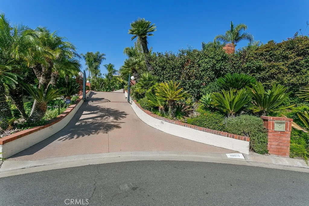18811 Ridgeview, Villa Park, California 92861 home-pic-2