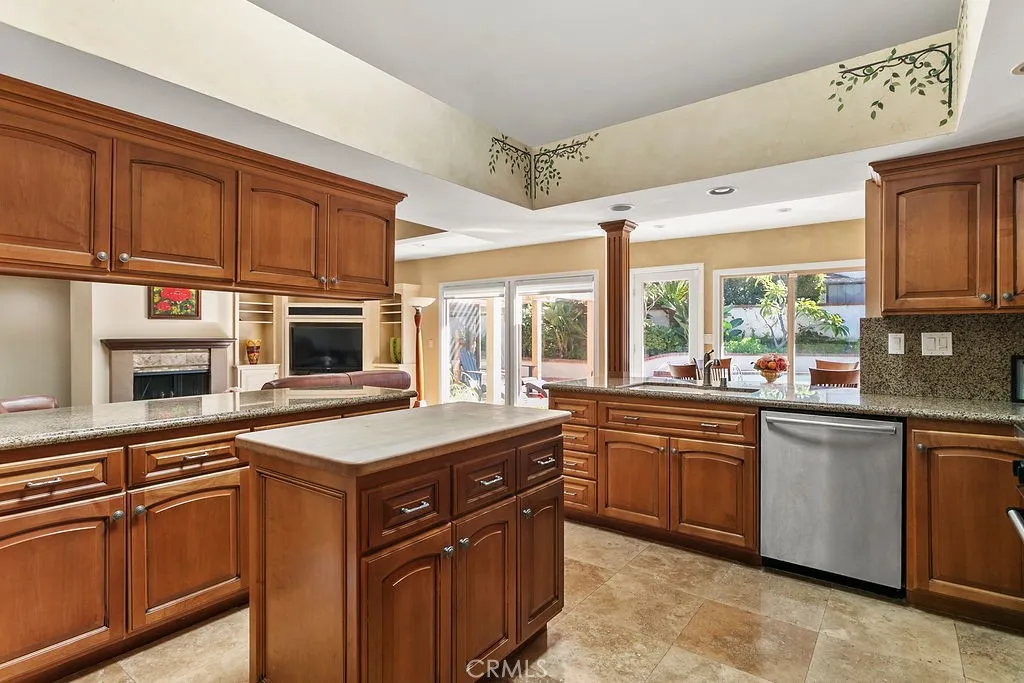 18811 Ridgeview, Villa Park, California 92861 home-pic-23