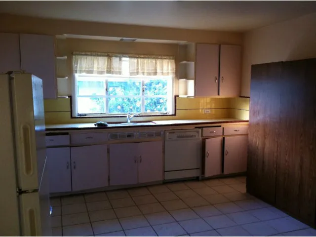 29 Bloomfield Road, Burlingame, California 94010