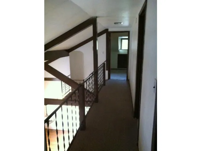 29 Bloomfield Road, Burlingame, California 94010