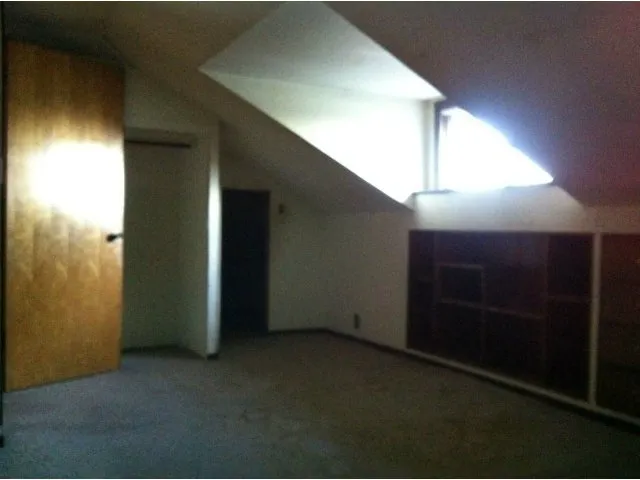 29 Bloomfield Road, Burlingame, California 94010