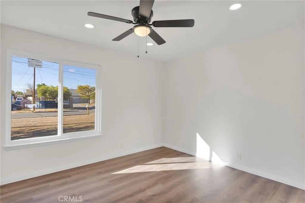 17826 Chestnut Street, Hesperia, California 92345 home-pic-13