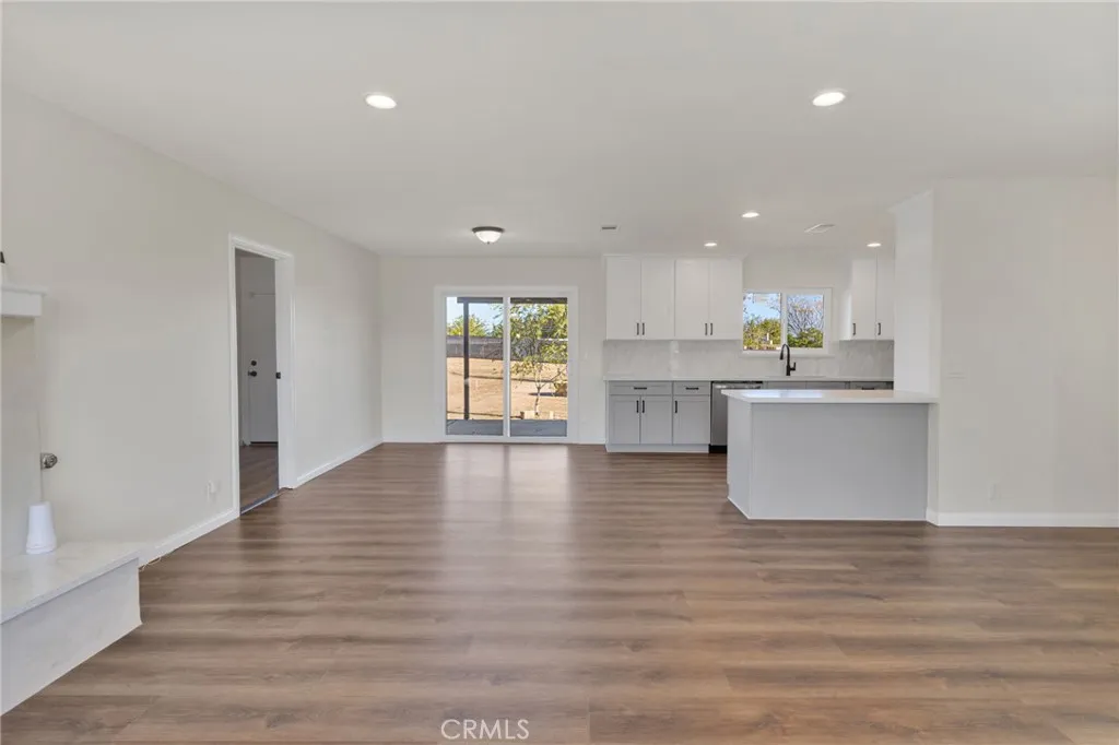 17826 Chestnut Street, Hesperia, California 92345 home-pic-11
