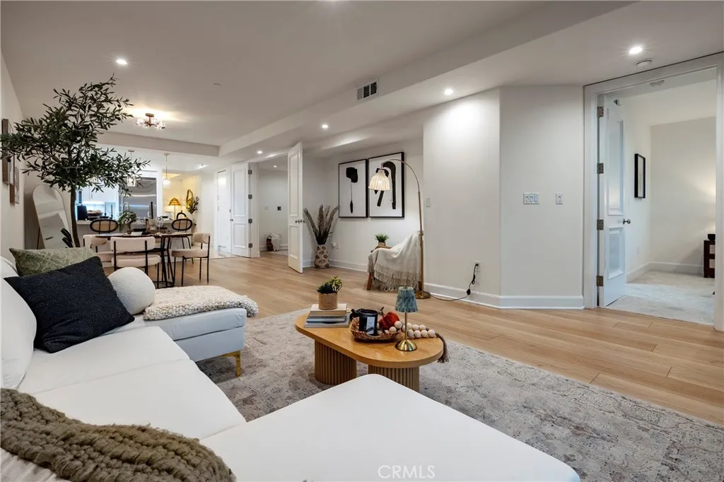 3072 Scholarship, Irvine, California 92612 home-pic-31