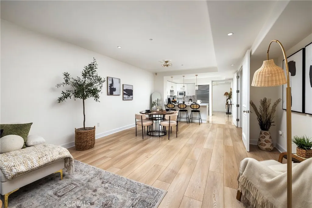 3072 Scholarship, Irvine, California 92612 home-pic-15