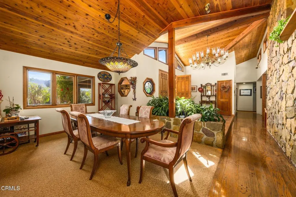 10681 Encino Drive, Oak View, California 93022 home-pic-7