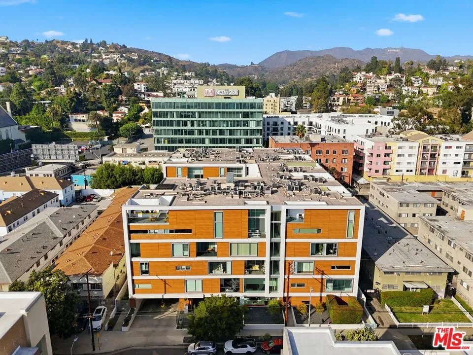 6735 Yucca Street 307, Los Angeles, California 90028 home-pic-0