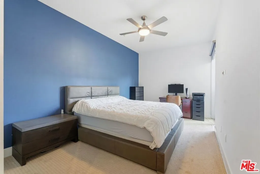 6735 Yucca Street 307, Los Angeles, California 90028 home-pic-16