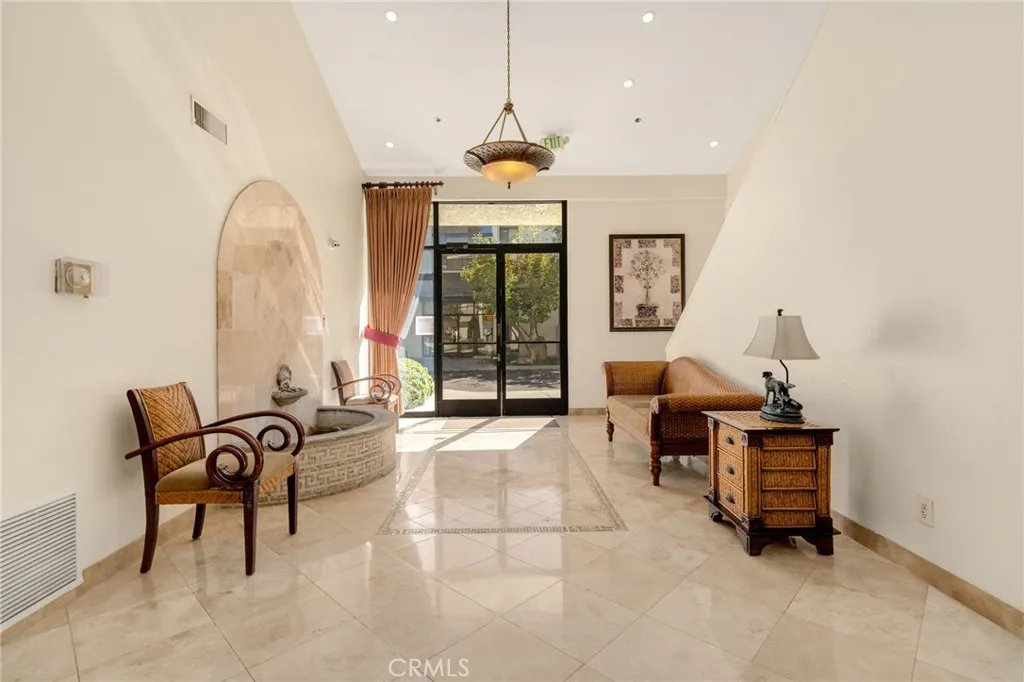 4049 Via Marisol, Los Angeles, California 90042 home-pic-4