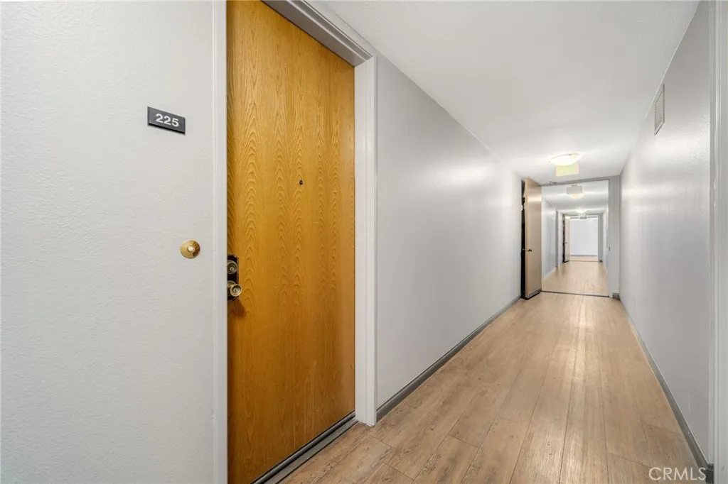 4049 Via Marisol, Los Angeles, California 90042 home-pic-5