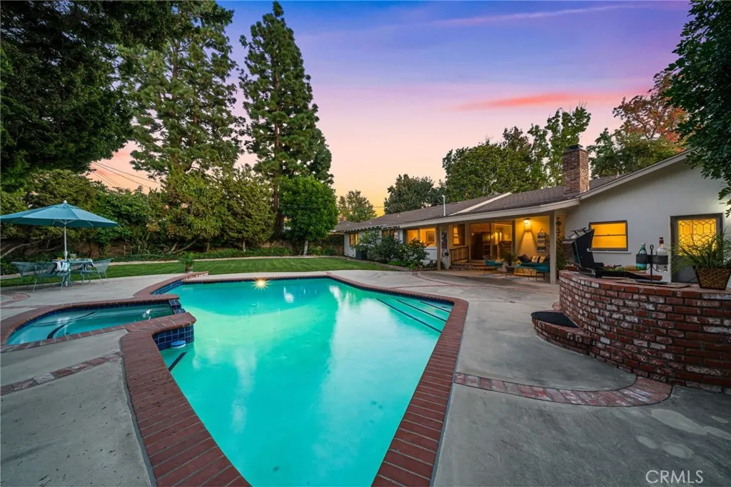 631 E Elizabeth, Orange, California 92867 home-pic-50