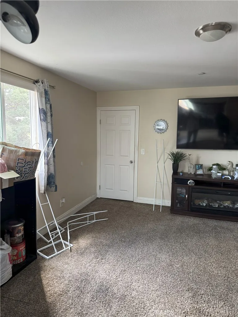 1192 E 48th, East Los Angeles, California 90011 home-pic-13