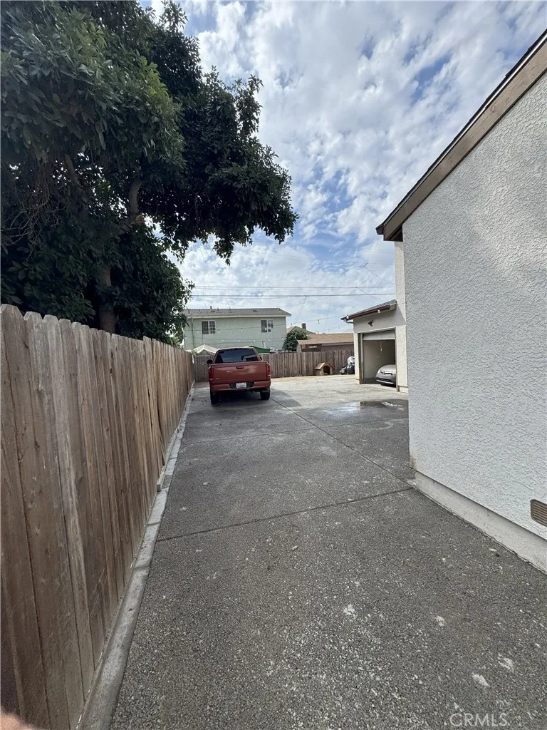 1192 E 48th, East Los Angeles, California 90011 home-pic-3