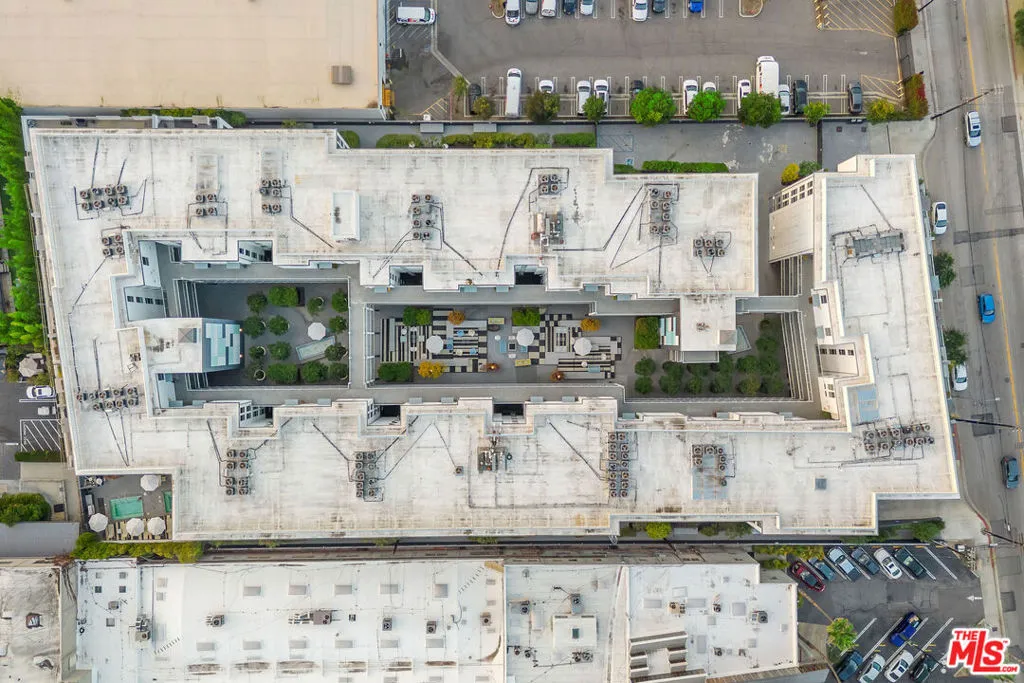 4215 Glencoe Avenue 205, Marina Del Rey, California 90292 home-pic-46