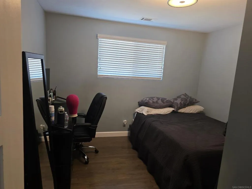 7175 Stanford Ave, La Mesa, California 91942 home-pic-22