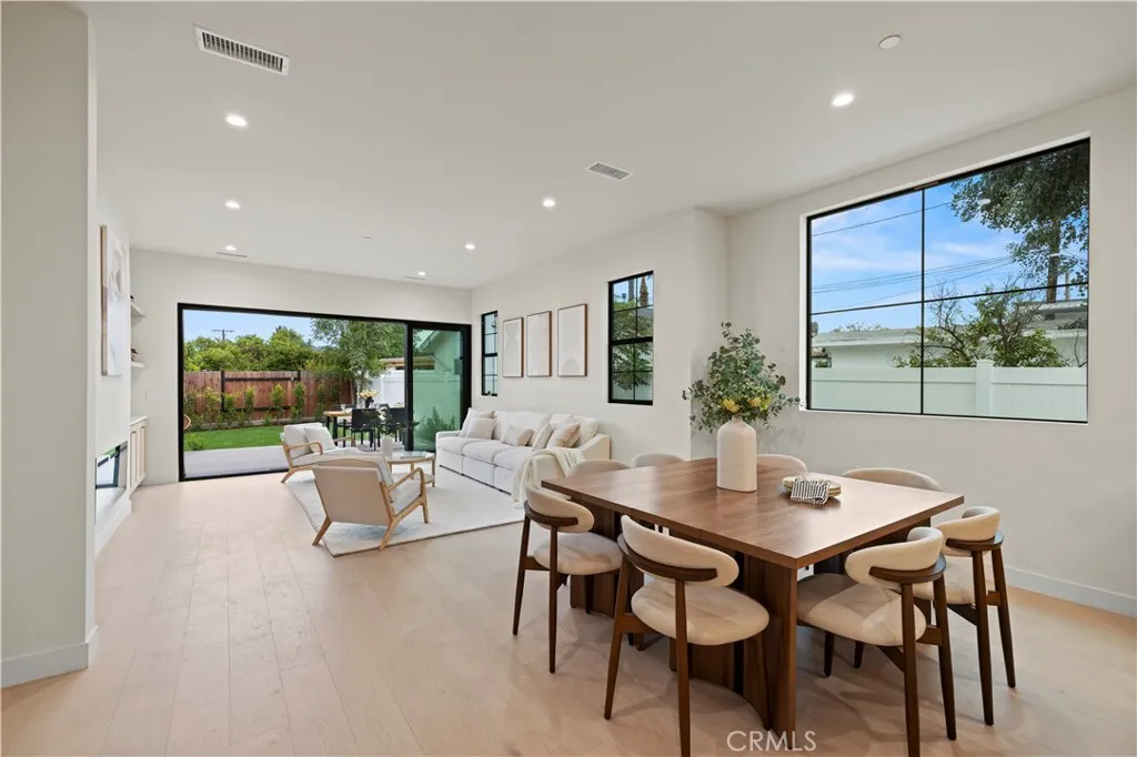 17446 Hatteras Street, Encino, California 91316 home-pic-7