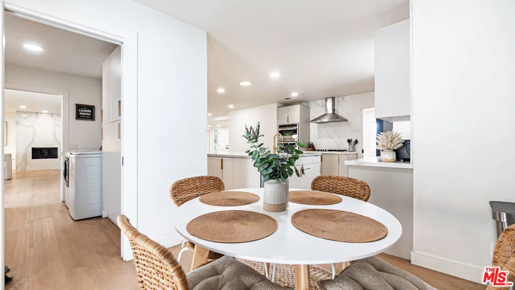 425 Fern Dell Place, Glendora, California 91741 home-pic-25