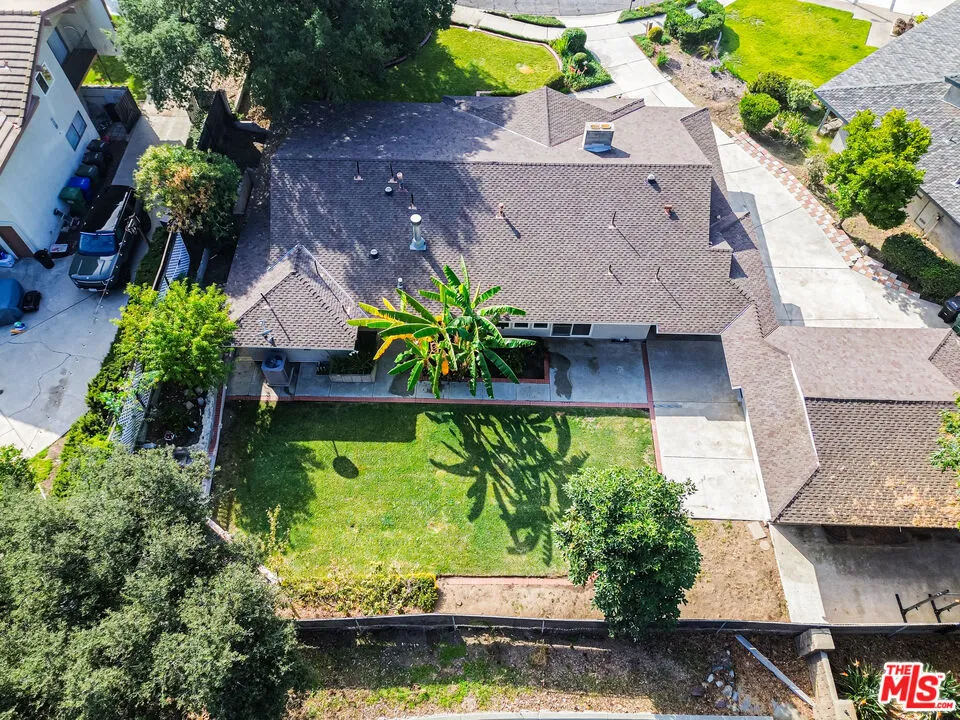 425 Fern Dell Place, Glendora, California 91741 home-pic-65