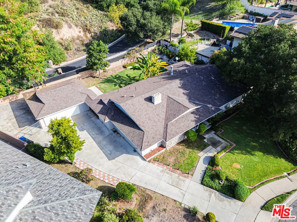425 Fern Dell Place, Glendora, California 91741 home-pic-63