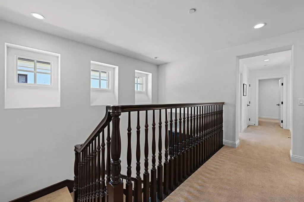 17216 Turf Club Dr, San Diego, California 92127 home-pic-30