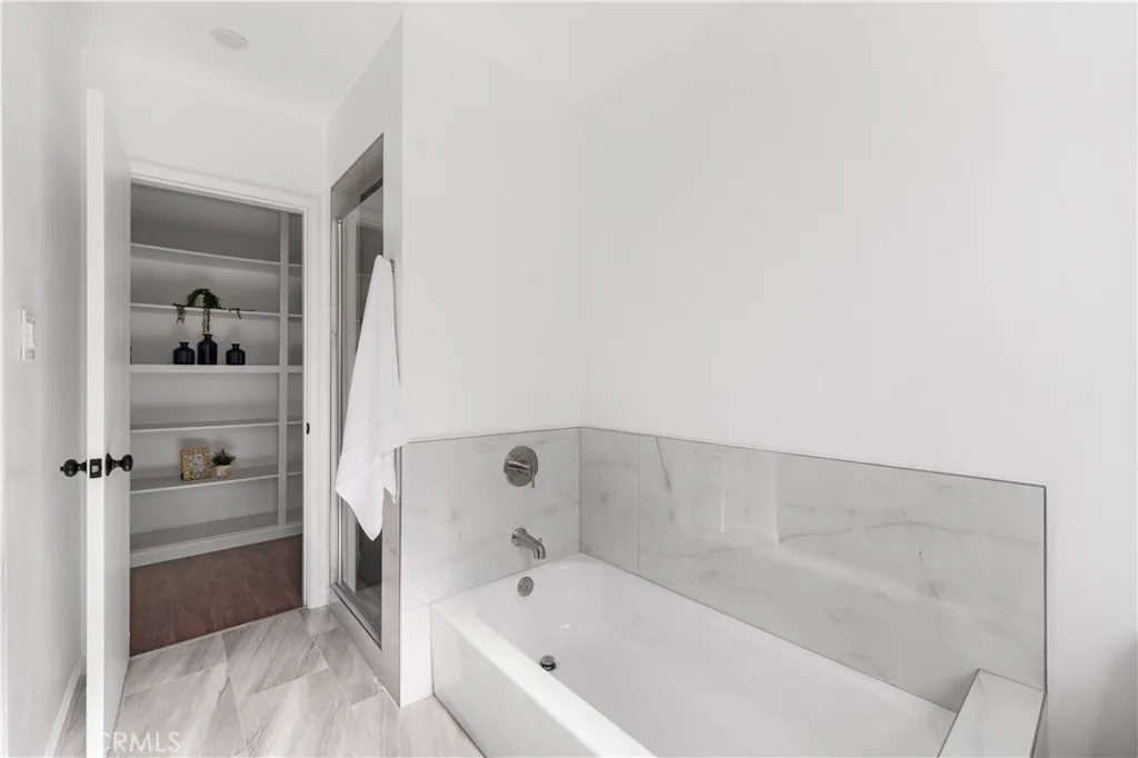 1422 Kempton, Monterey Park, California 91755 home-pic-33