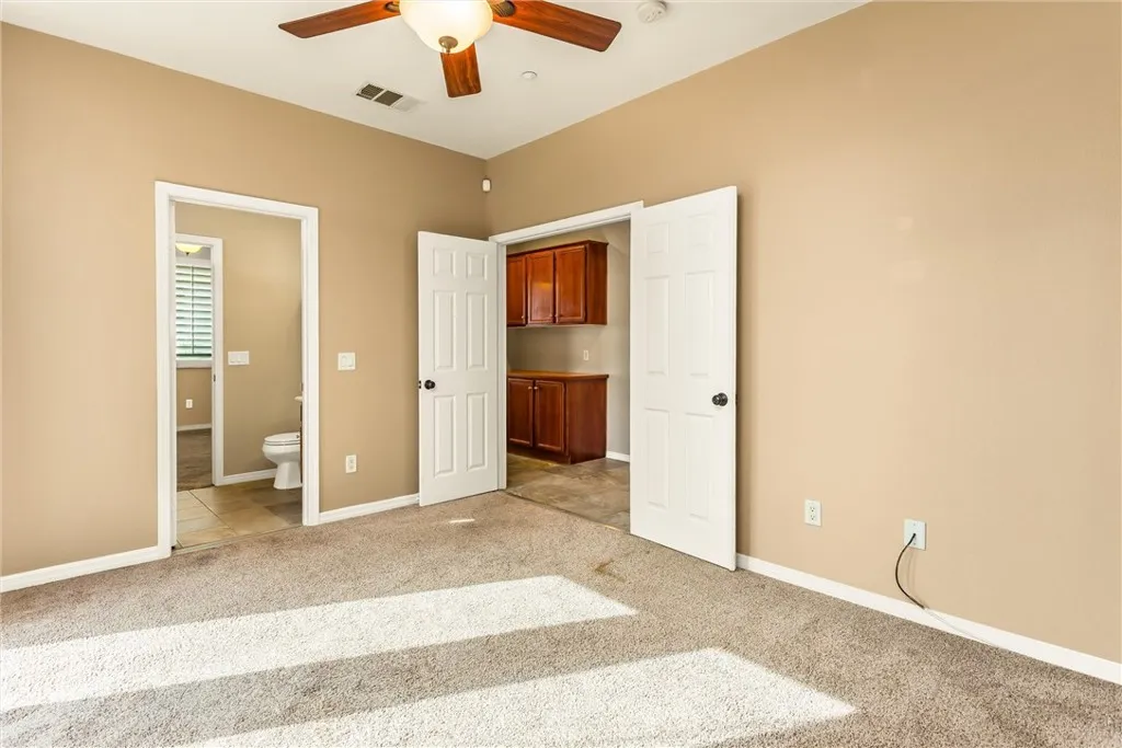 7526 Tioga Lane, Highland, California 92346 home-pic-21