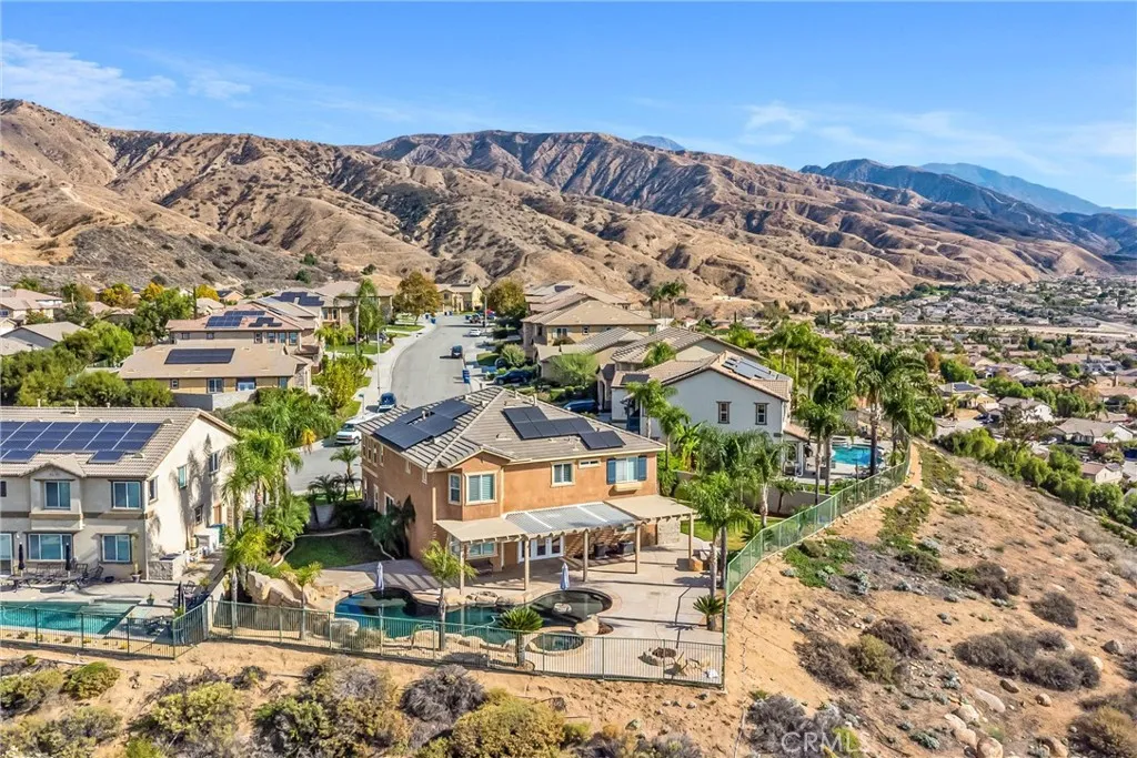 7526 Tioga Lane, Highland, California 92346 home-pic-62