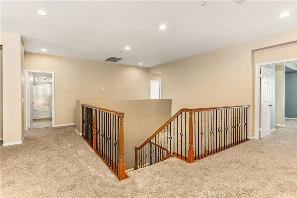 7526 Tioga Lane, Highland, California 92346 home-pic-26