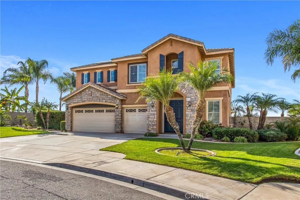 7526 Tioga Lane, Highland, California 92346 home-pic-4