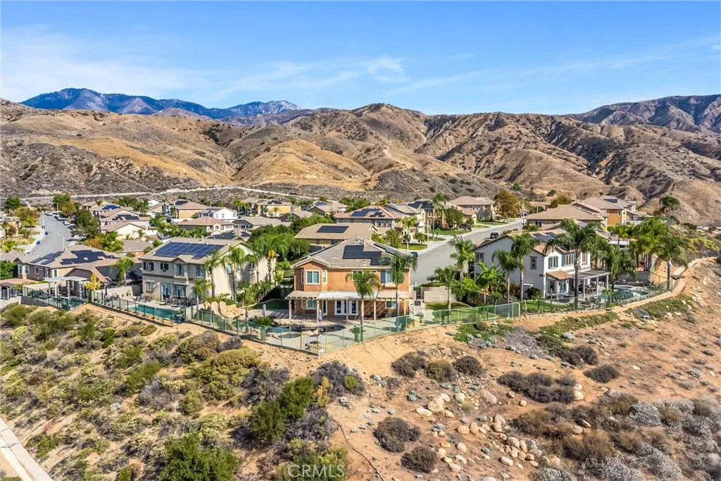 7526 Tioga Lane, Highland, California 92346 home-pic-61