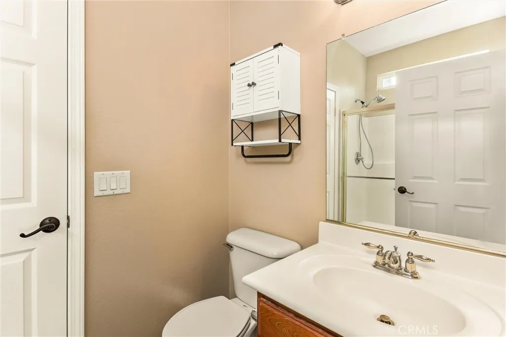 7526 Tioga Lane, Highland, California 92346 home-pic-22